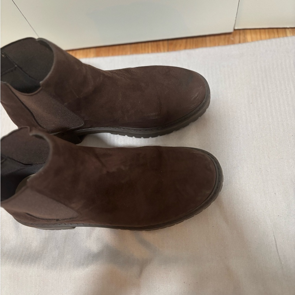 Nola Chocolate Brown Boots - Picture 5 of 8